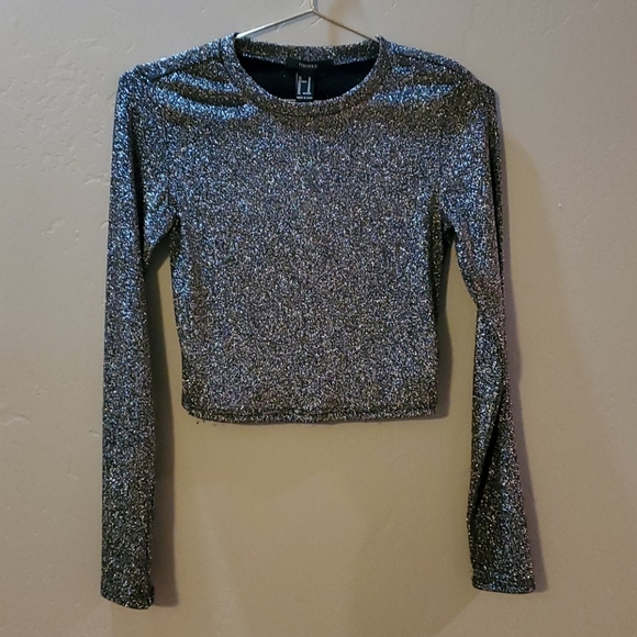 Top - Picture 1 of 1